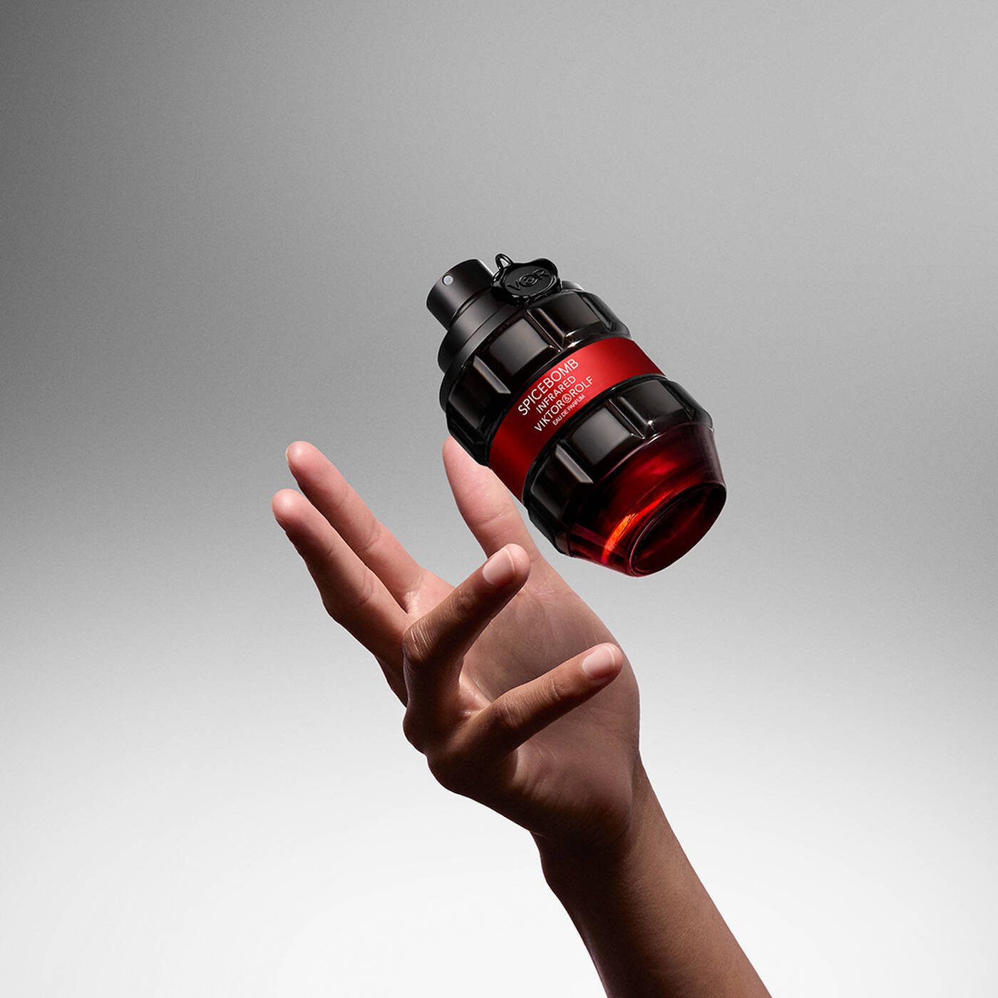 SPICEBOMB INFRARED 90ML EDP – VIKTOR & ROLF