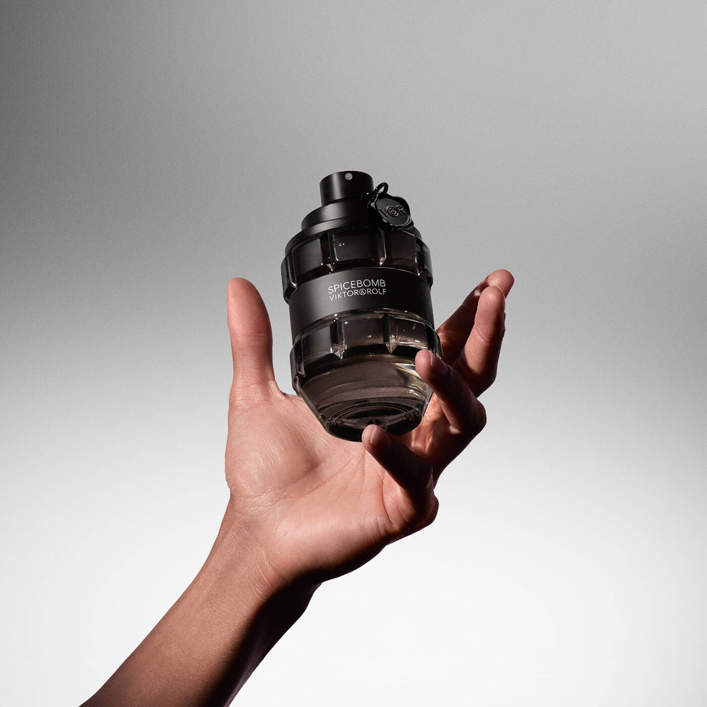 SPICEBOMB POUR HOMME 90ML EDT – VIKTOR & ROLF