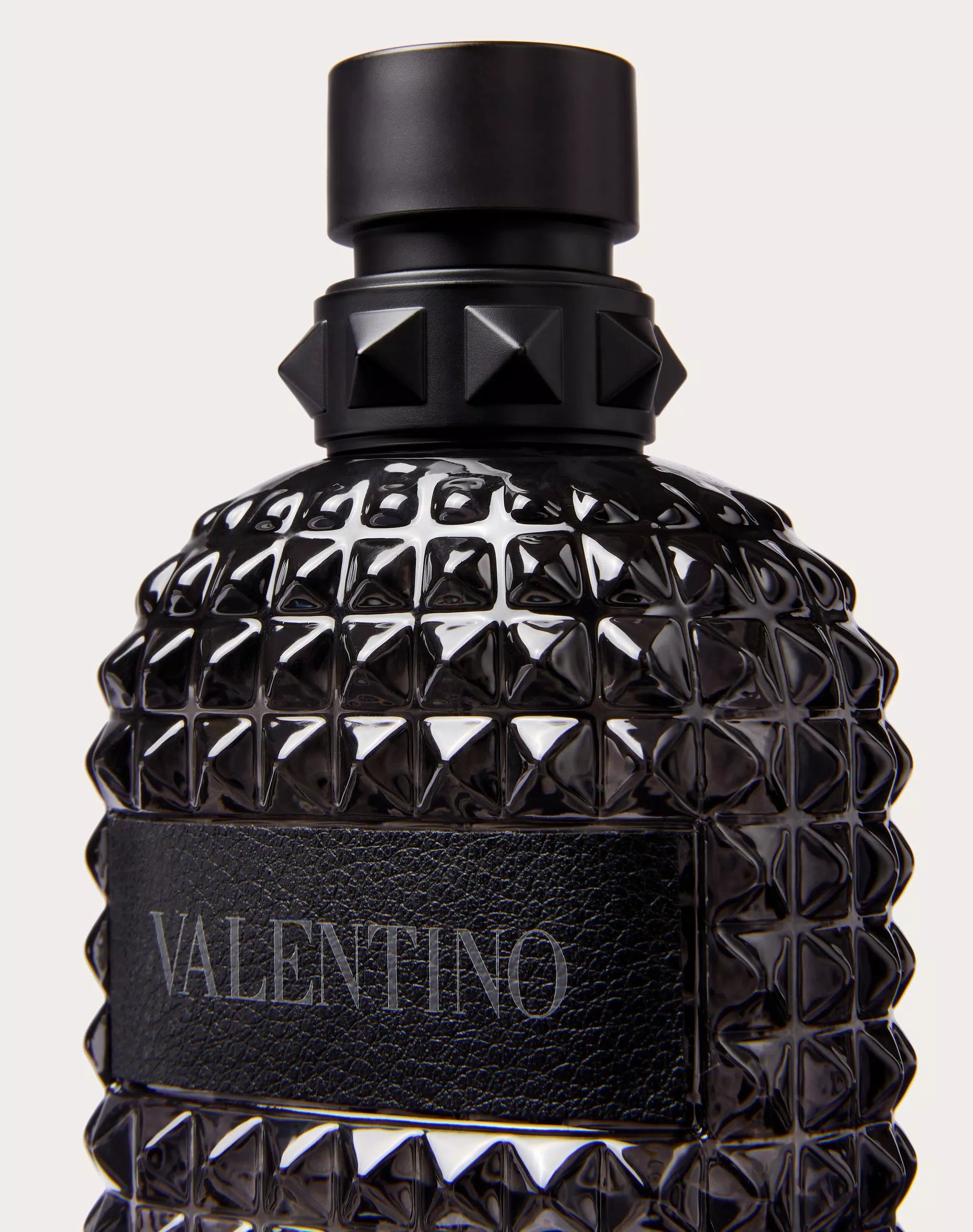 VALENTINO UOMO BORN IN ROMA ROCKSTUD NOIR 100ML EDT
